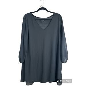 Lulu’s Long Open Bell Sleeve Black Shift Style Mini Dress Size 2X?